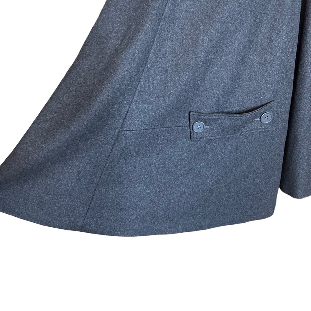 Steve Madden Gray Button Up Cape. One Size - image 4